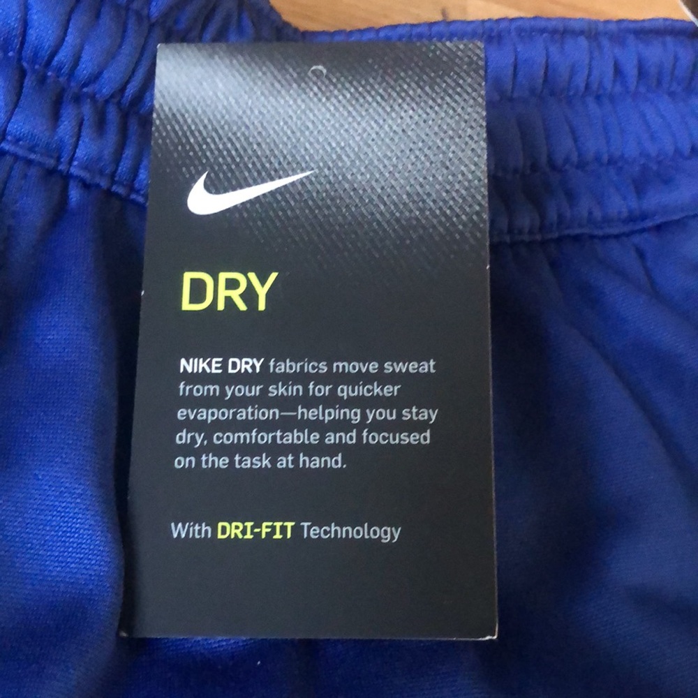 Brand new never worn Knicks sweatpants - Picture 6 of 6